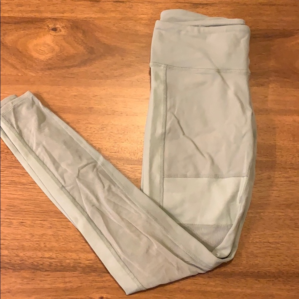 Sage green mesh alo yoga pants mid rise